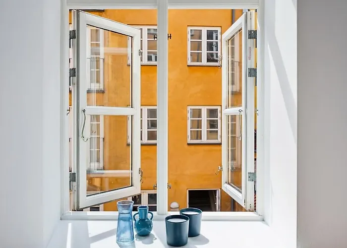 Hidden Gem Walk To Tivoli And Stroget